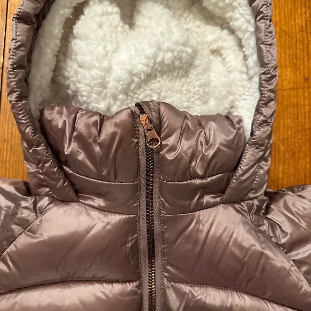 Gorgeous girls rose gold, pink puffer. From next direct in London. Size 8 years